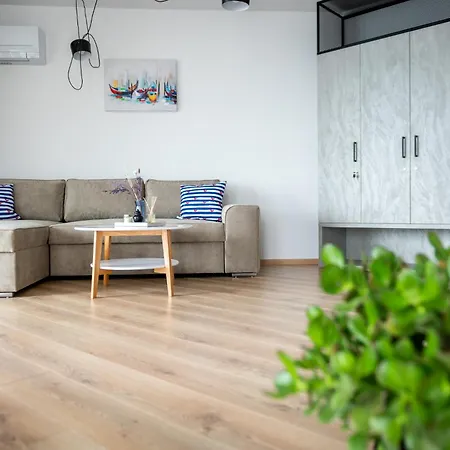 Queen's Palace Apartman Balcsik