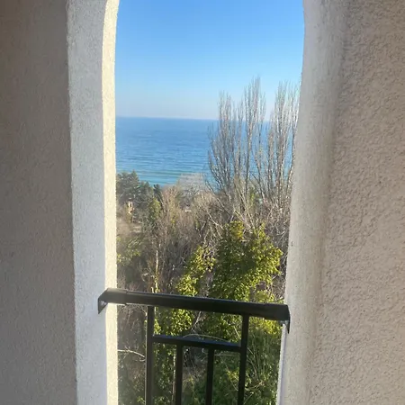 Apartman Queen's Palace *