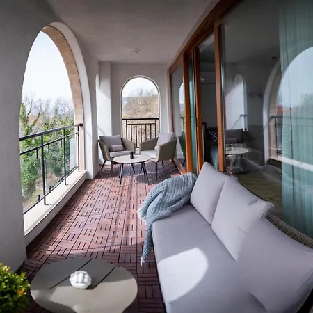 Queen's Palace Apartman