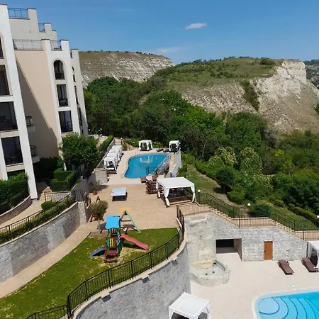 Queen's Palace Apartman *