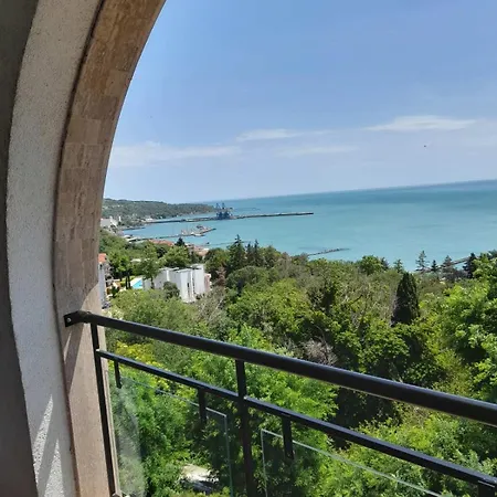 Apartman Queen's Palace